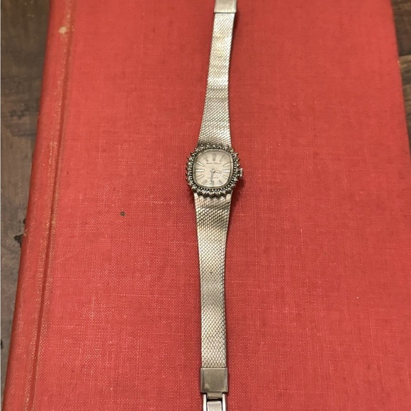 Vintage White Gold & Stainless Andre Cheval Ladies 28 Diamond Face Ladies Watch - Picture 6 of 10